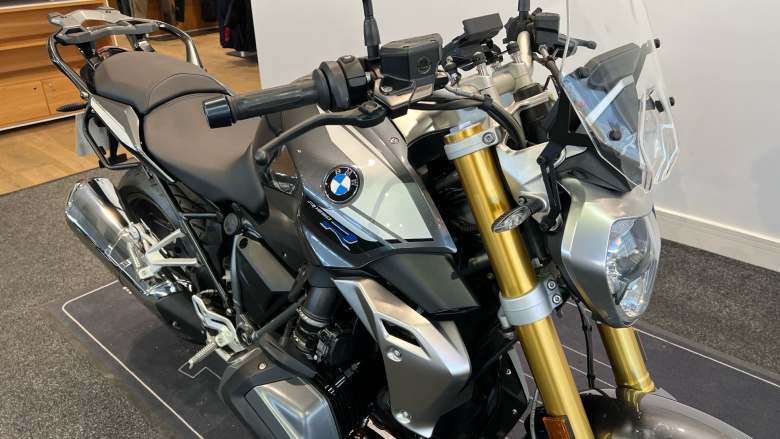 BMW R1250 R SE